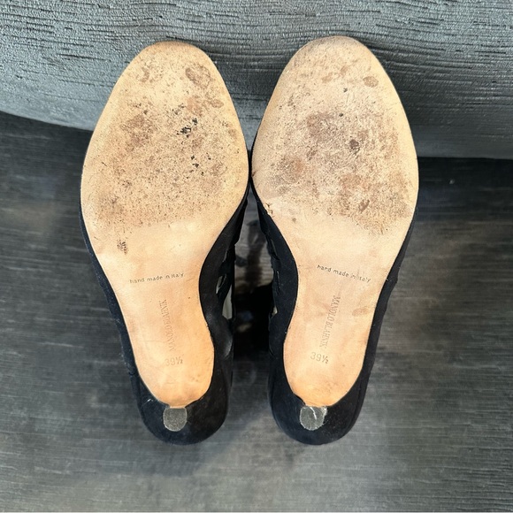 MANOLO BLAHNIK BLACK KAHIKA LASER-CUT FLOWER BOOTIES LACE UP HEELS -SIZE 39.5 - Picture 8 of 13